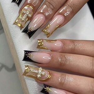 24pc Press On Nail Set from the Nail Bar 💅